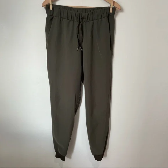 Lululemon On the Fly Jogger Dark Olive Size 6 - Picture 6 of 10